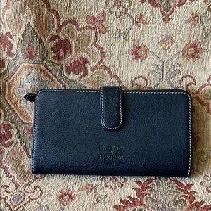 Dooney & Bourke Black Pebbled Leather Wallet